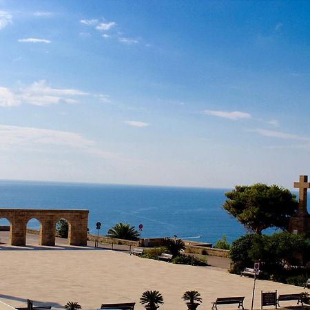 Albergo Del Santuario Santa Maria di Leuca ภายนอก รูปภาพ