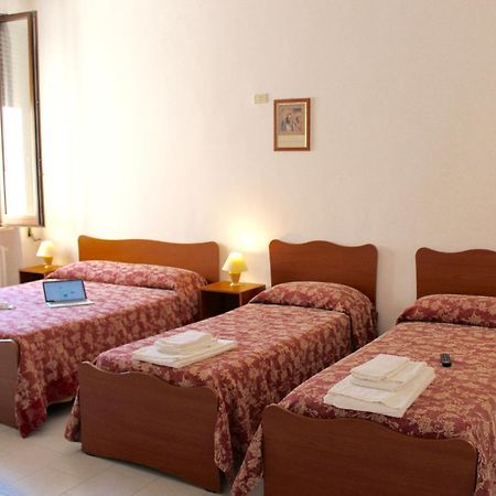 Albergo Del Santuario Santa Maria di Leuca ภายนอก รูปภาพ