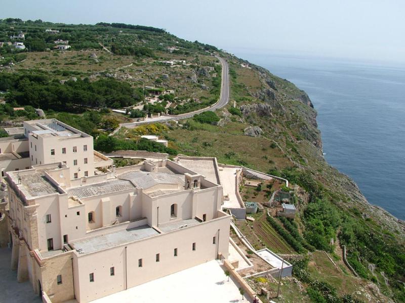 Albergo Del Santuario Santa Maria di Leuca ภายนอก รูปภาพ