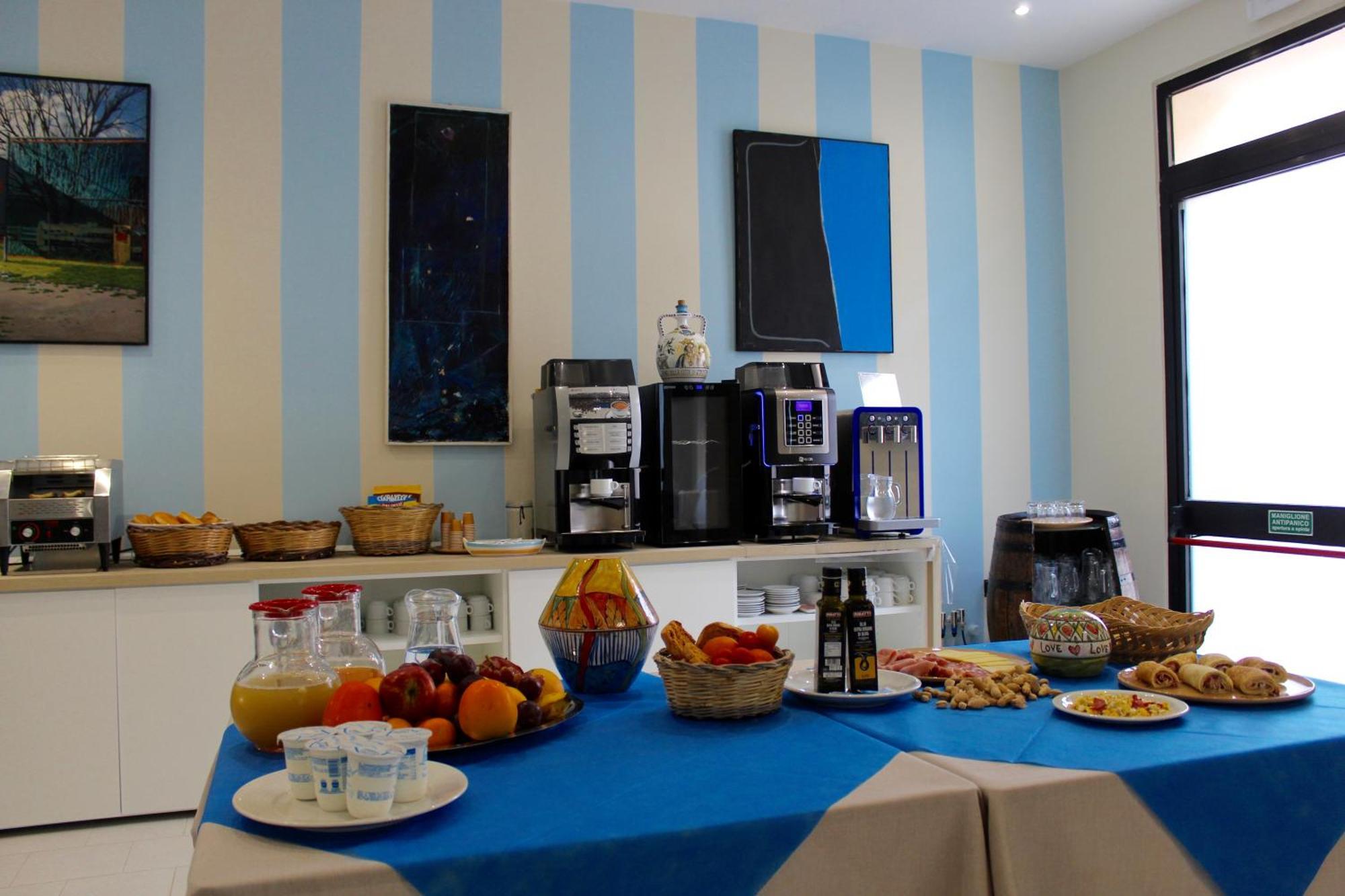 Albergo Del Santuario Santa Maria di Leuca ภายนอก รูปภาพ