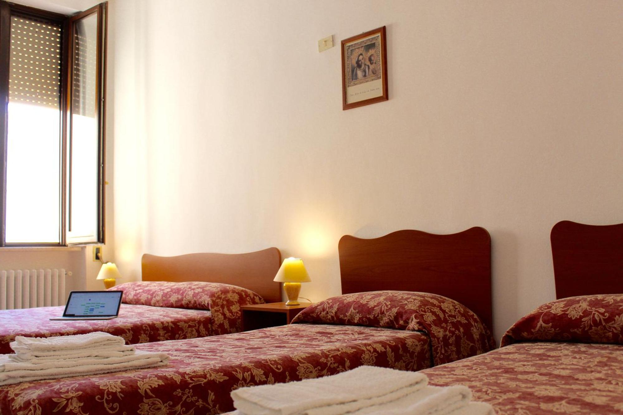 Albergo Del Santuario Santa Maria di Leuca ภายนอก รูปภาพ