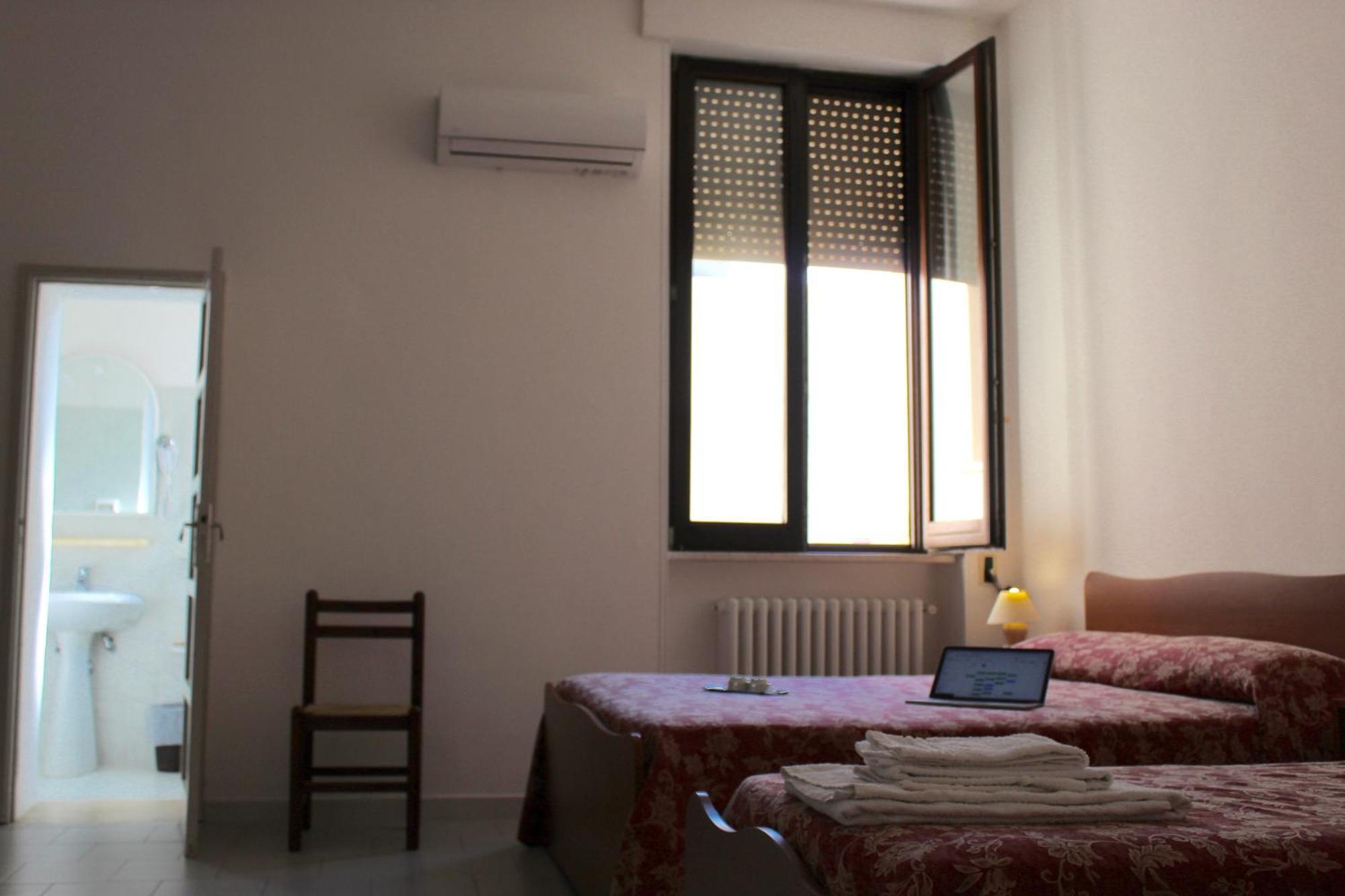 Albergo Del Santuario Santa Maria di Leuca ภายนอก รูปภาพ